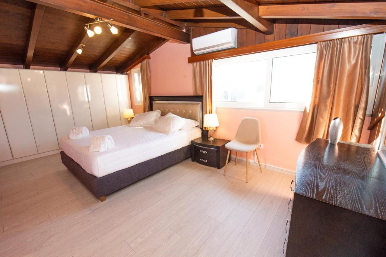 Venetian Apartments, 650M From Corfu Port Εξωτερικό φωτογραφία